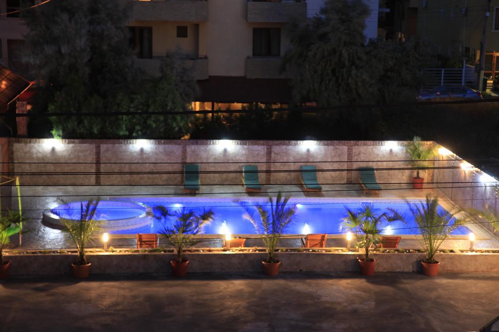 Hotel Cristal Нэводари Экстерьер фото